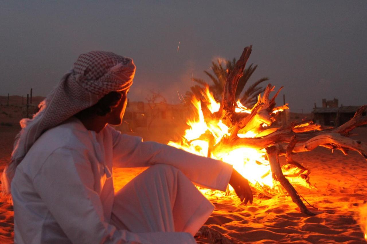 Al Wāşil Nomadic Desert Camp מראה חיצוני תמונה